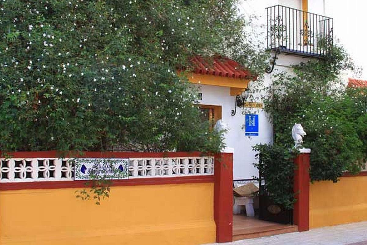 Hostal Playa Hidalgo Рота Екстериор снимка
